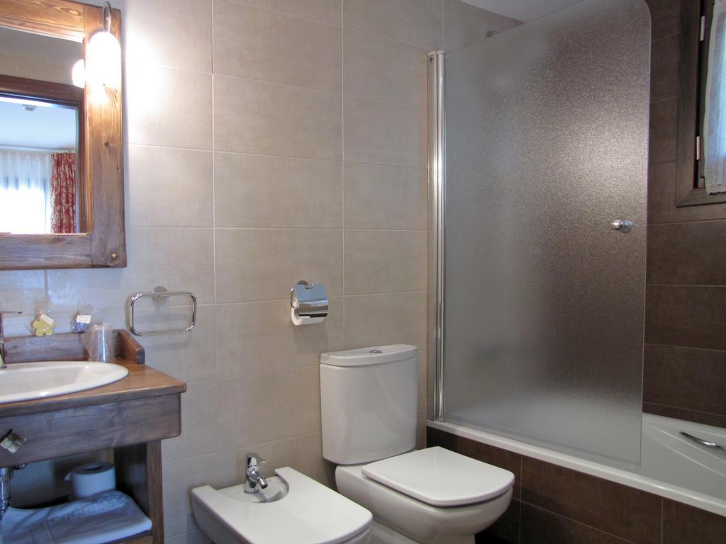Hotel Sesue Бенаске Екстер'єр фото